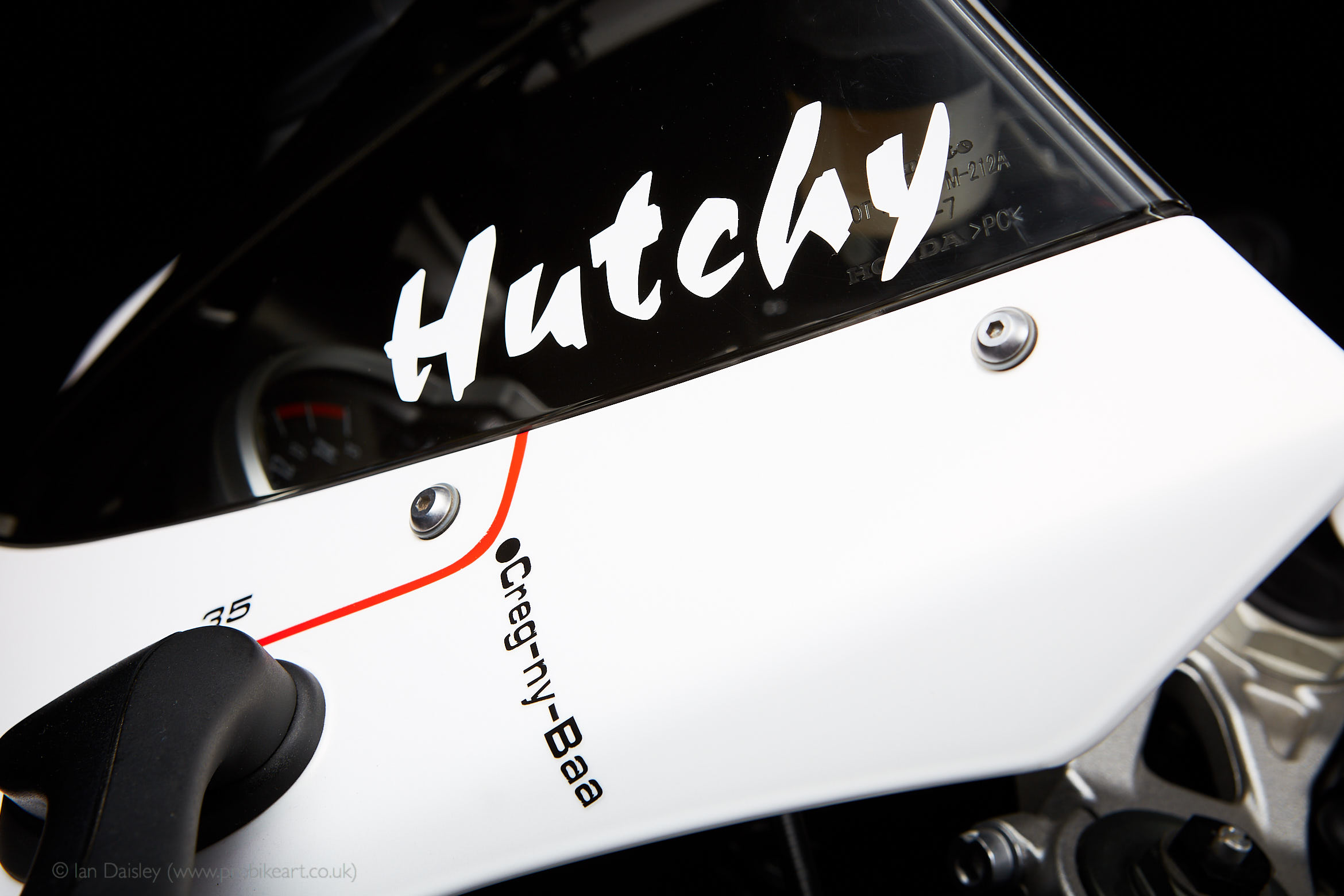 Honda CBR1000RR 2010 TT Ian Hutchinson Replica