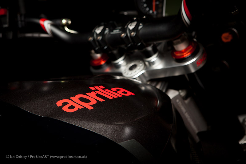 Aprillia Tuono 1000