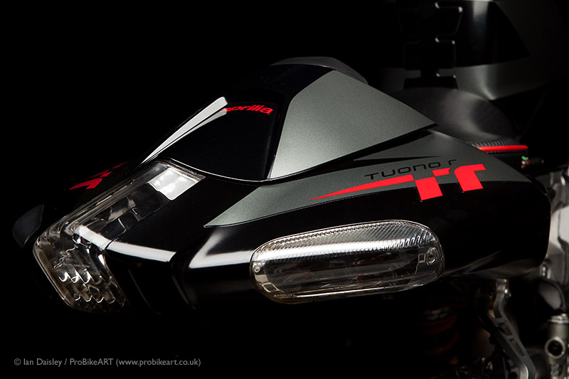 Aprillia Tuono 1000