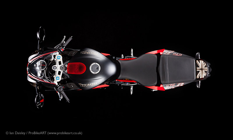 Triumph Daytona 675 R Dark