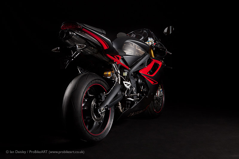 Triumph Daytona 675 R Dark