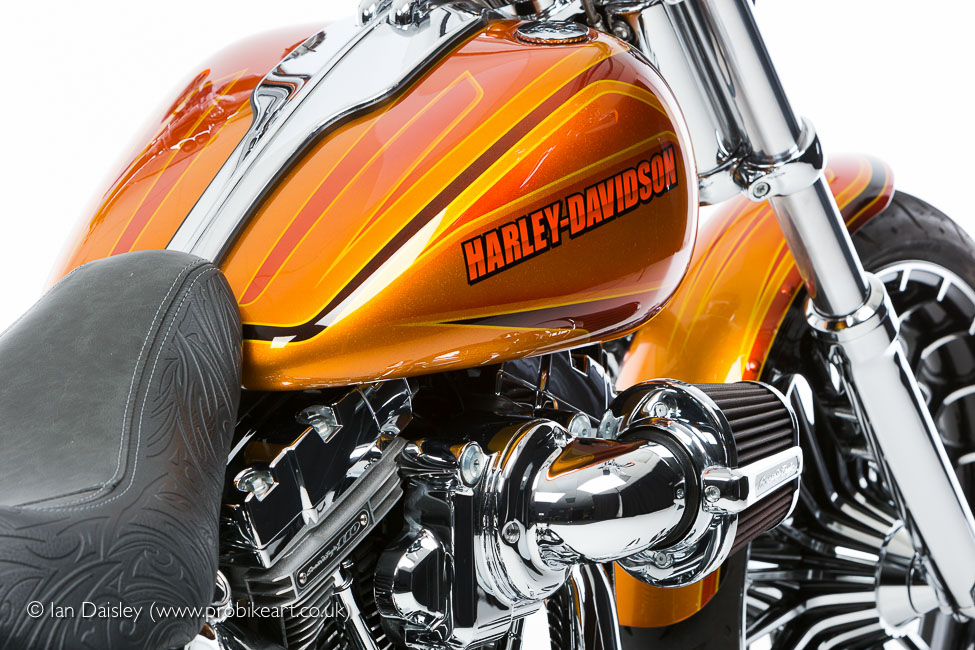 Harvey Davidson CVO Breakout
