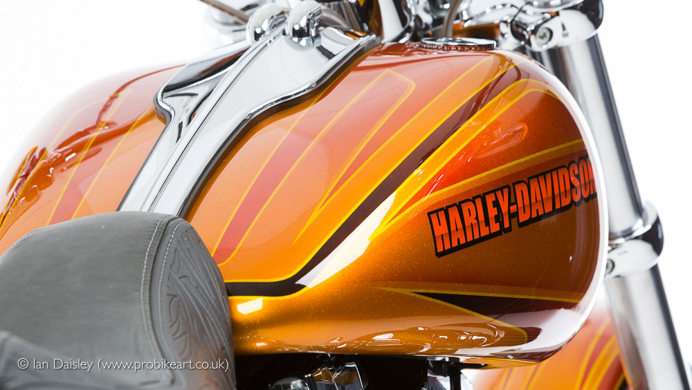 Harvey Davidson CVO Breakout