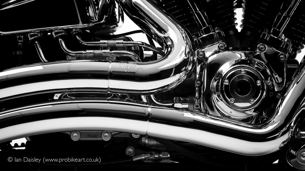 Harvey Davidson CVO Breakout