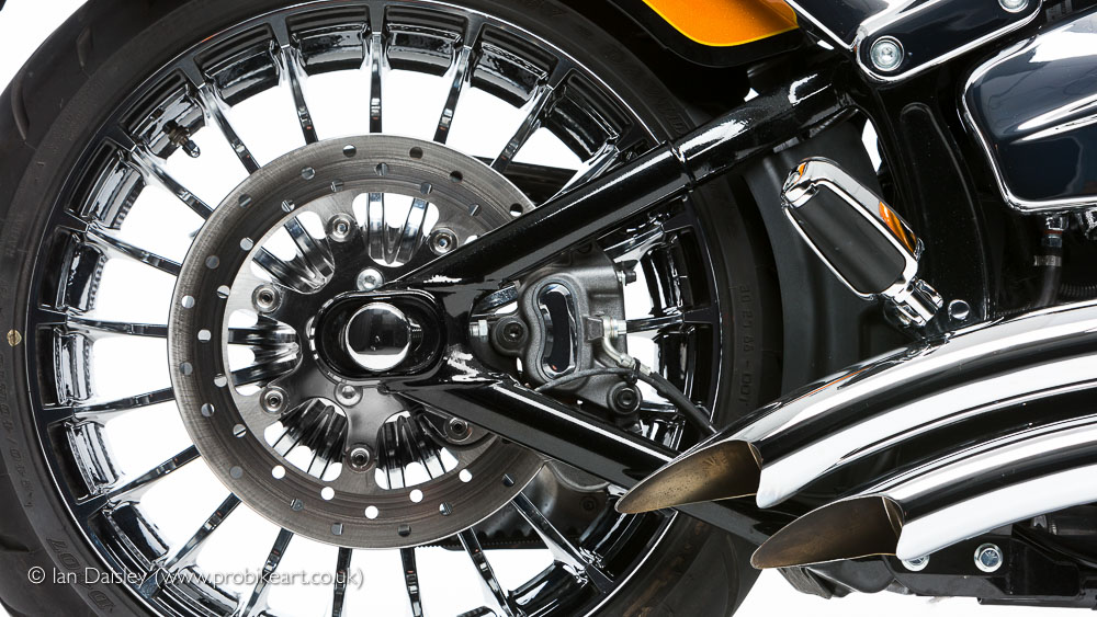 Harvey Davidson CVO Breakout