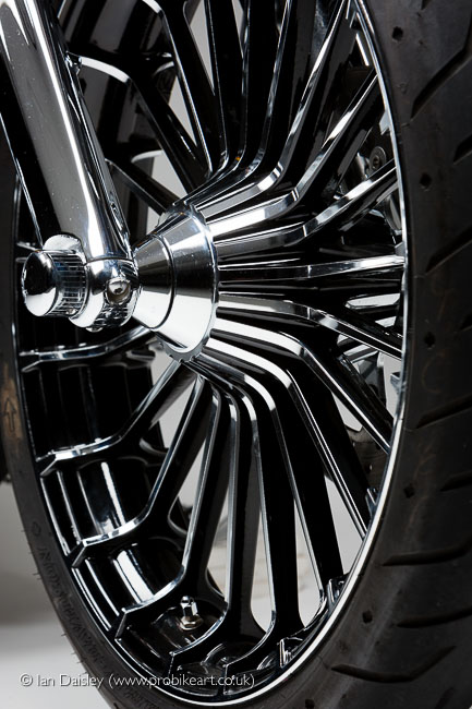 Harvey Davidson CVO Breakout