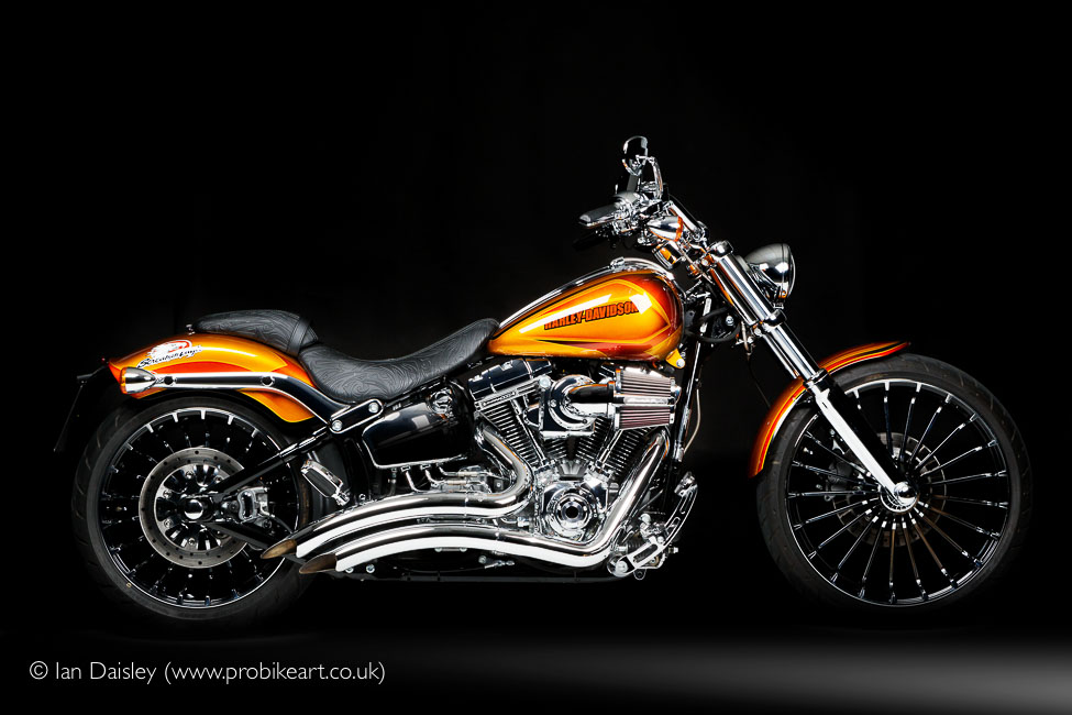Harvey Davidson CVO Breakout