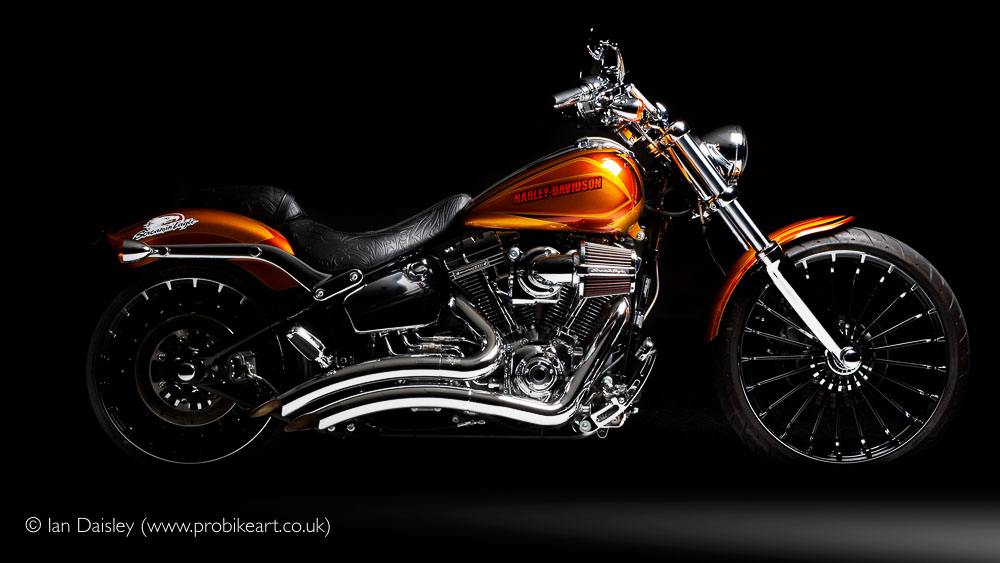 Harvey Davidson CVO Breakout