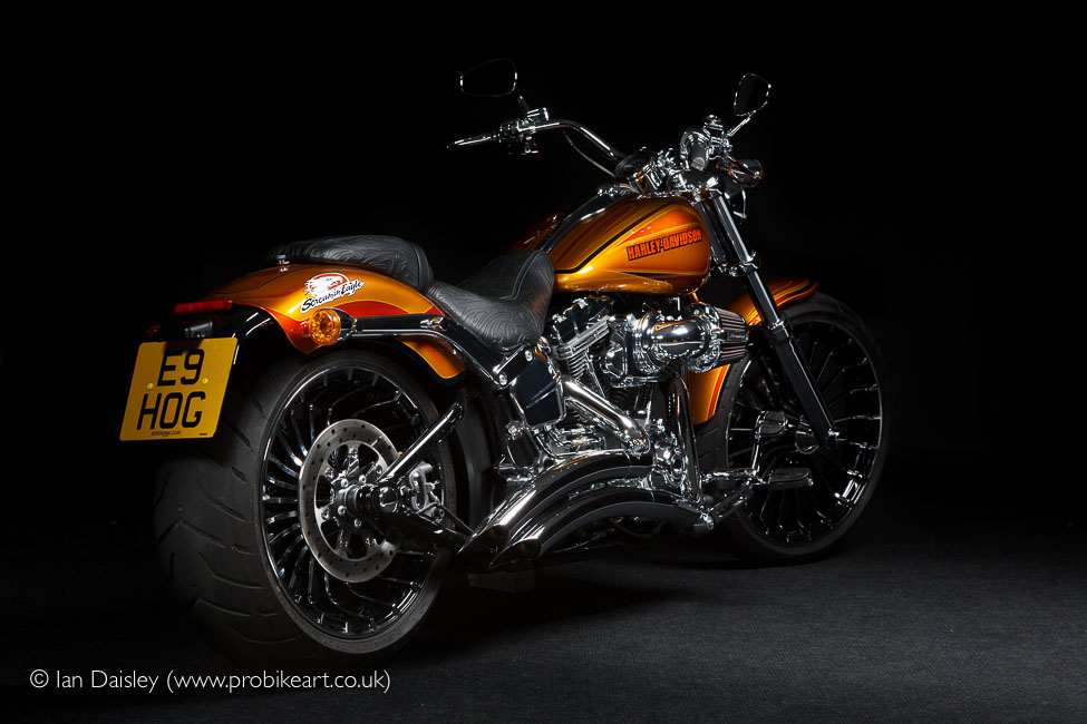 Harvey Davidson CVO Breakout