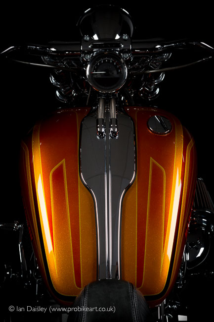 Harvey Davidson CVO Breakout