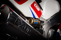 Yamaha 750 FZR-R OWO1