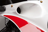 Yamaha 750 FZR-R OWO1