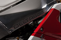 Yamaha 750 FZR-R OWO1